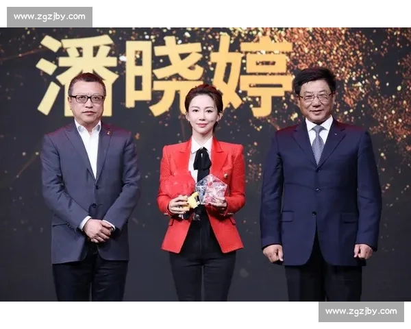 巅峰对决潘晓婷对阵米斯金娜世界级台球焦点战荣耀之夜